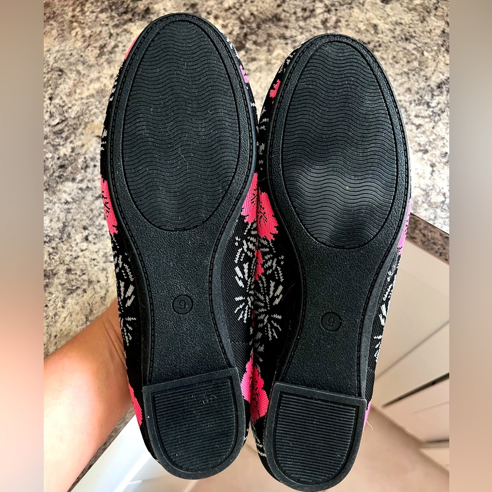 Serra Floral Slip-on Flats size 9 - Picture 8 of 8